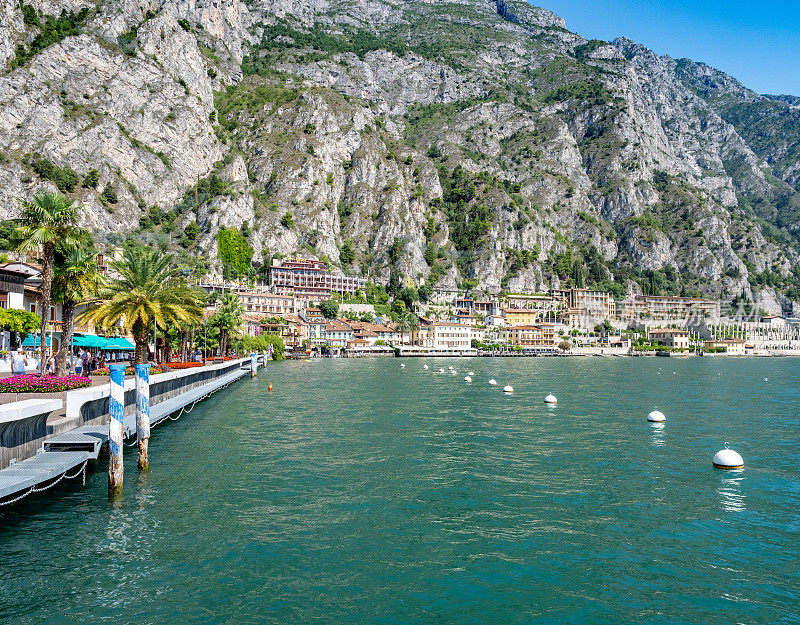 Limone sul Garda，意大利。加尔达湖的景色